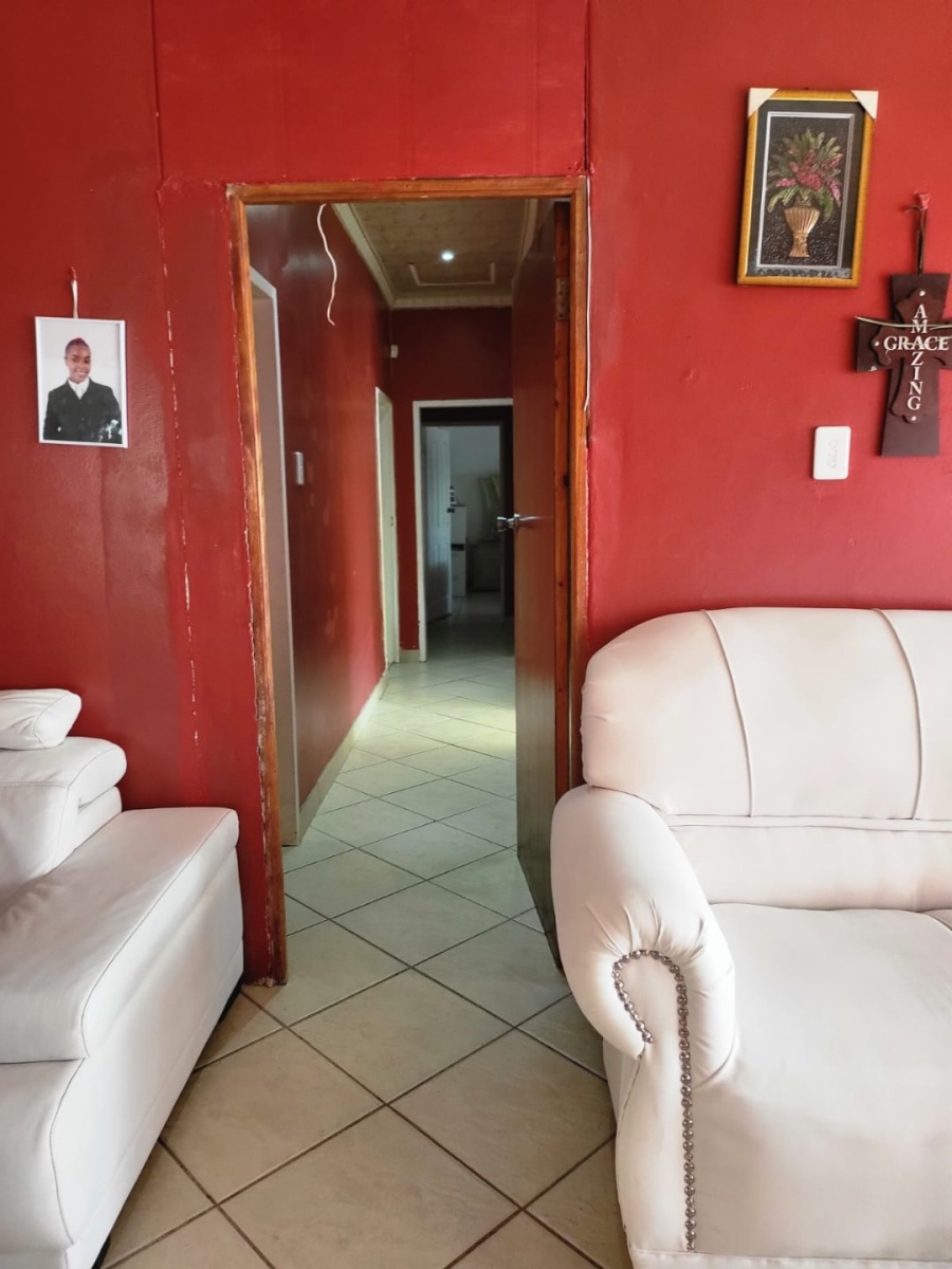 4 Bedroom Property for Sale in Dawkinsville North West